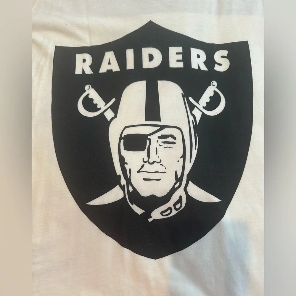 Nike- Raiders Short Sleeve Shirt